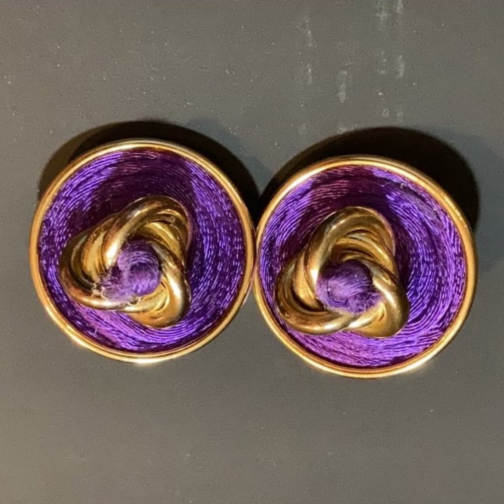 Vintage Gold Tone Earrings Clip On